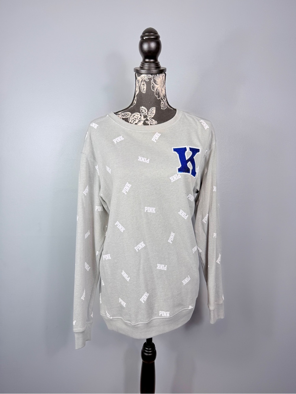 VS Pink Kentucky wildcats blue bling oversize crewneck sweatshirt size small